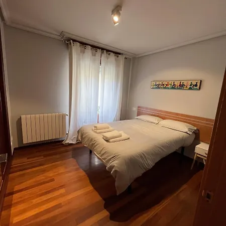 Friendly Vistas Mar 3h Y Garaje Apartment Gijon