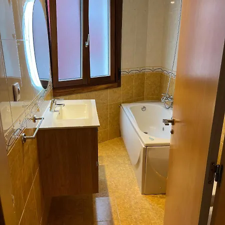Pisazo Con Vistas Mar, 3Habitaciones Y Garaje Incluido شقة